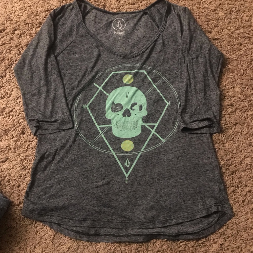 Skull shirt